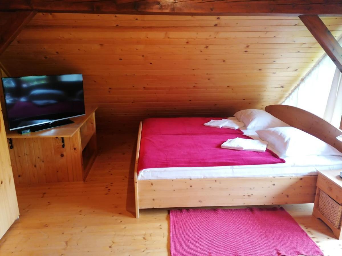Holiday House Apartment Voukov Mlin Smarje pri Jelsah Exterior foto